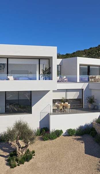 Luxury villas open to the Mediterranean