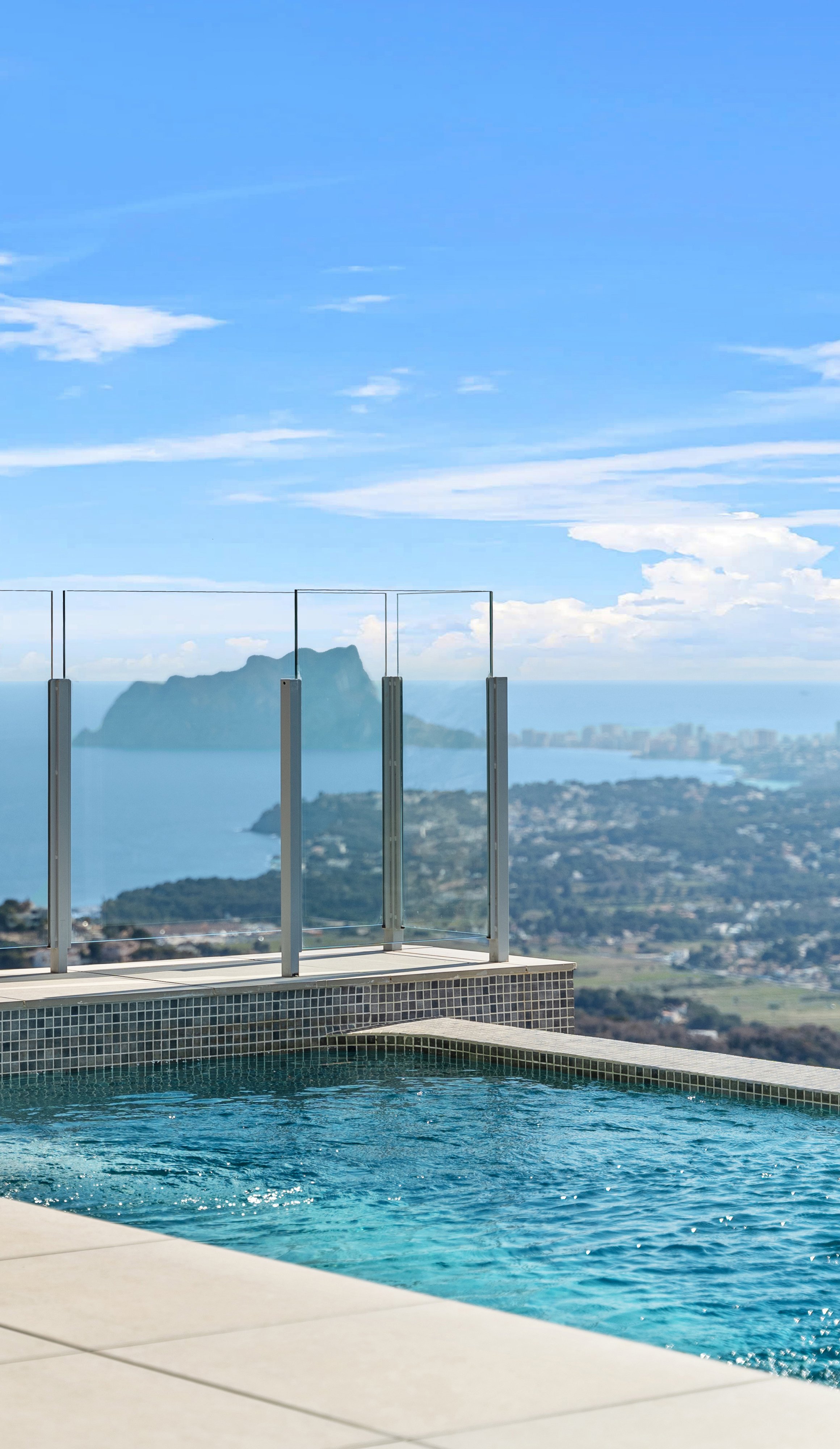 Terraces to enjoy the Mediterranean climate