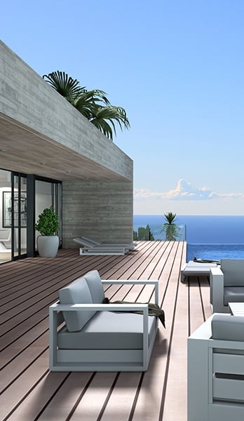 Una terraza suspendida frente al mar para disfrutar sin prisas