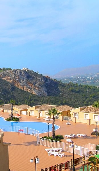 Children's playground and large communal terraces