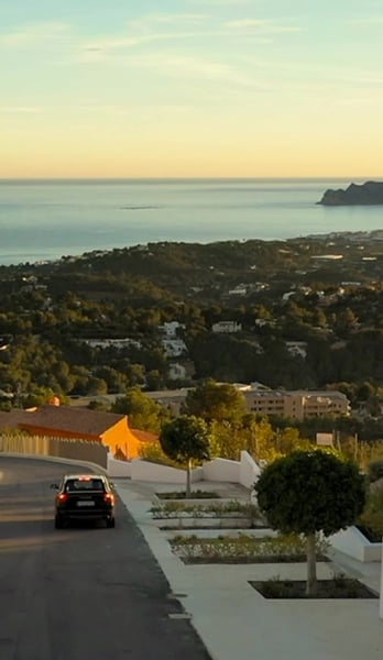 Parking spaces for guests at the entrances to the residential complex.