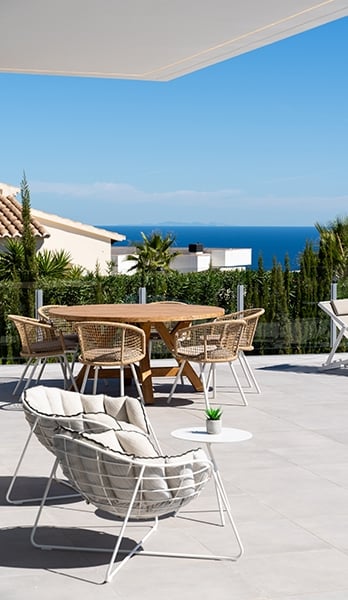 Terraces to enjoy the Mediterranean climate