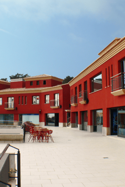 Lirios Shopping Centre reopens its doors in Cumbre del Sol