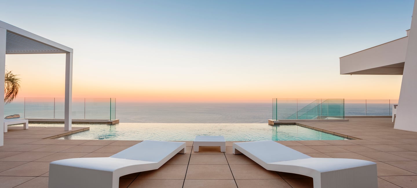 Are you looking for modern beachfront apartments or luxury villas with panoramic views?