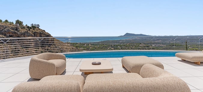 Four-storey detached house in Blanc Altea Homes.